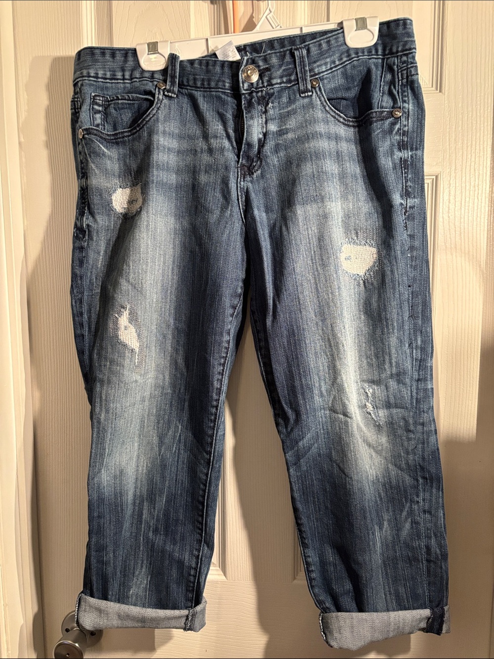 Maurices Distressed Cropped Blue Women's Jeans